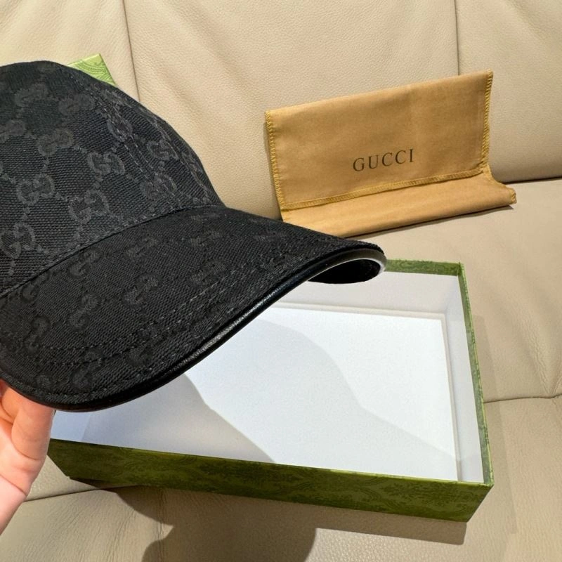 Neat Gucci Caps 261395