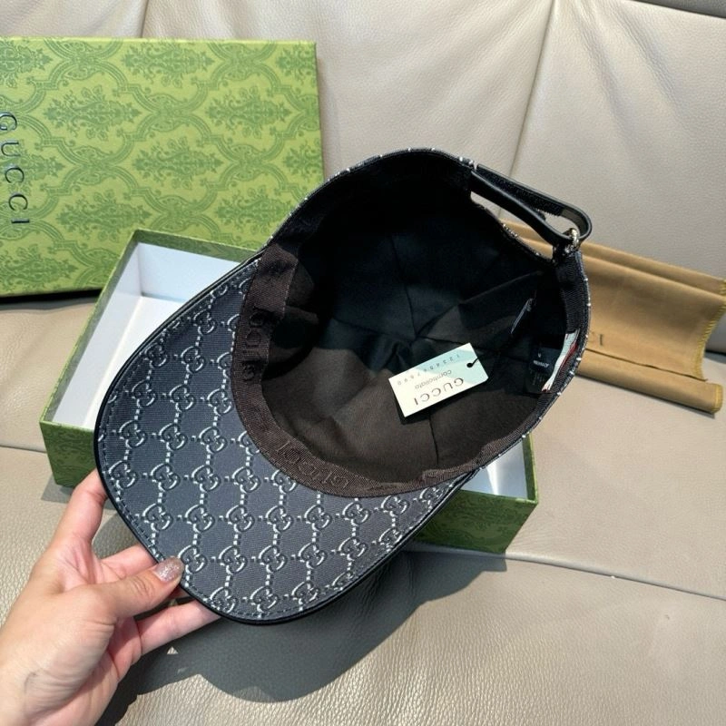Gucci Caps Effortless 261386