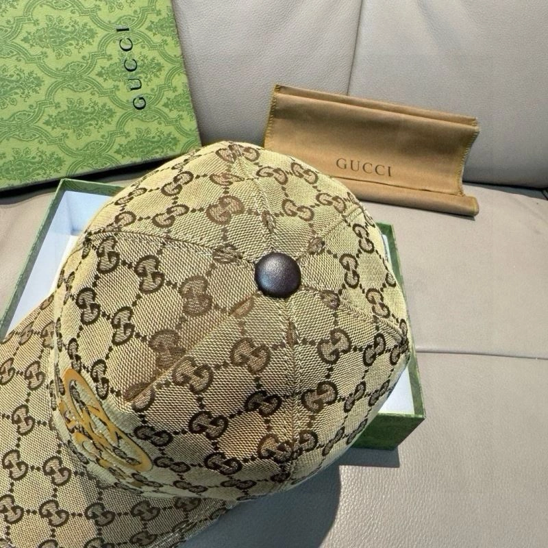 Gucci Caps Minimalist 261369
