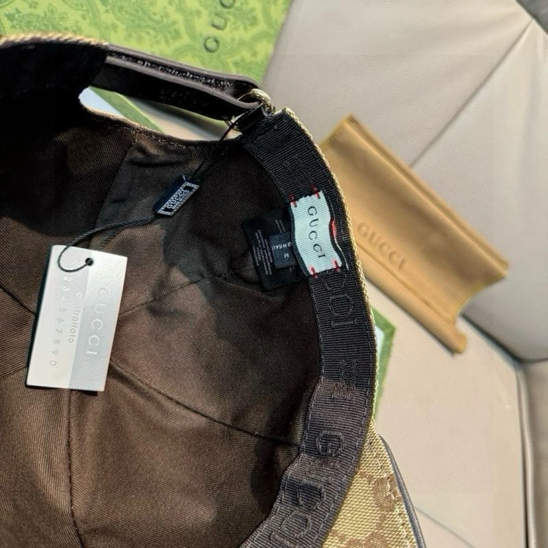 Gucci Caps Minimalist 261369