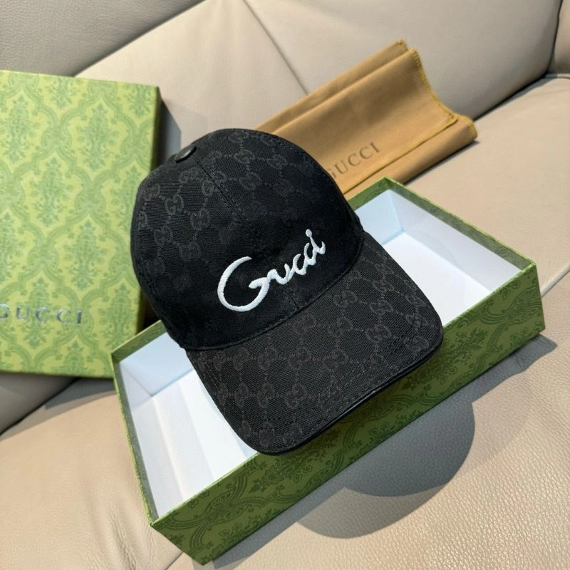 Gucci Caps Versatile 261371