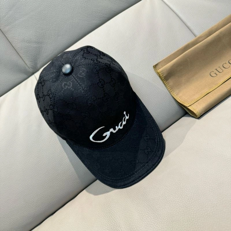 Gucci Caps Versatile 261371