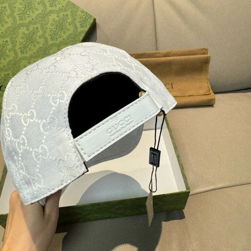 Minimalist Gucci Caps 261393