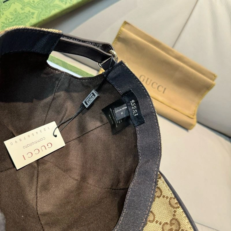 Gucci Caps Youthful 261368
