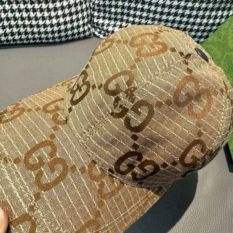 Gucci Caps GoAnywhere 261385