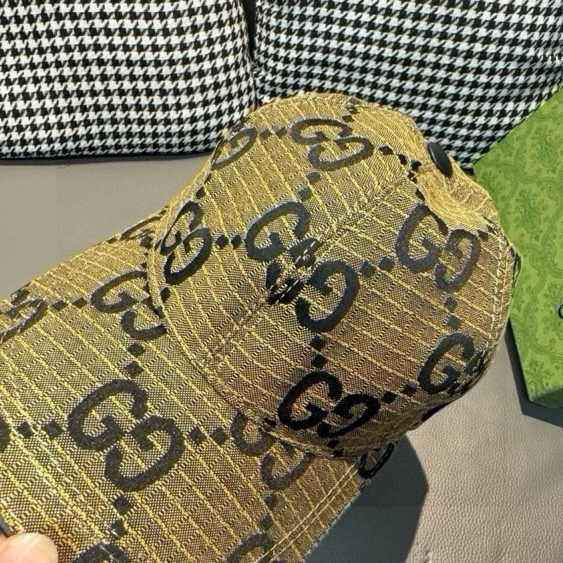 Comfortable Gucci Caps 261387