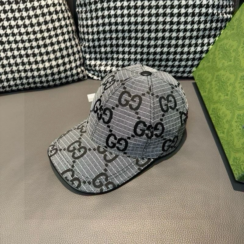 WaterResistant Gucci Caps 261380
