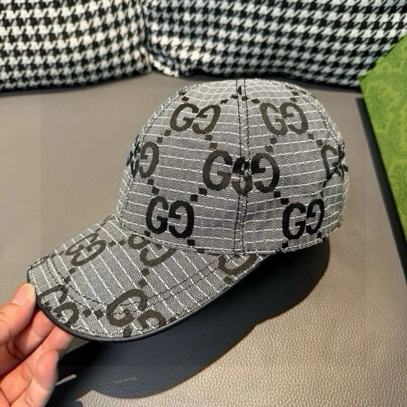 WaterResistant Gucci Caps 261380