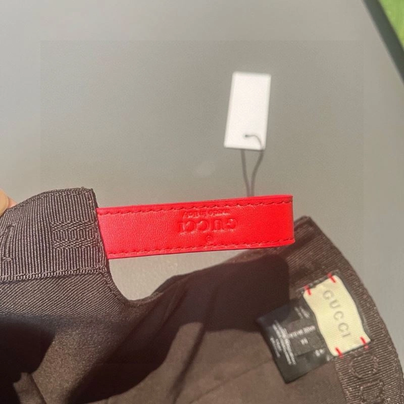 Tailored Gucci Caps 261352