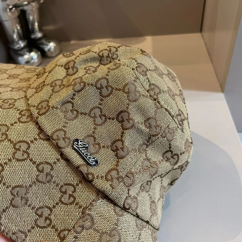 Supportive Gucci Caps 261346