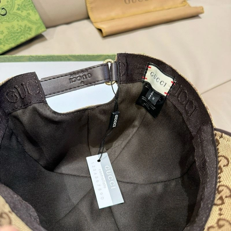 Sleek Gucci Caps 261321