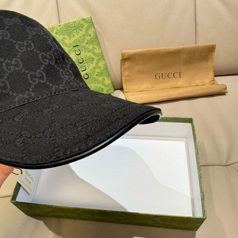Gucci Caps Seasonal 261313