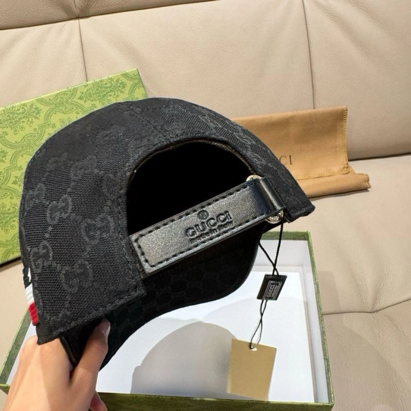 Gucci Caps Seasonal 261313