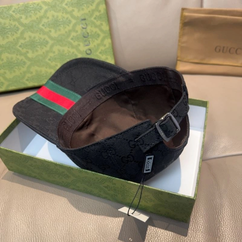 Sporty Gucci Caps 261304