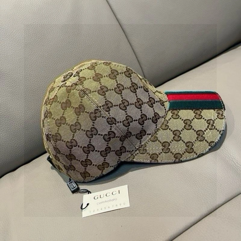 Gucci Caps Youthful 261296