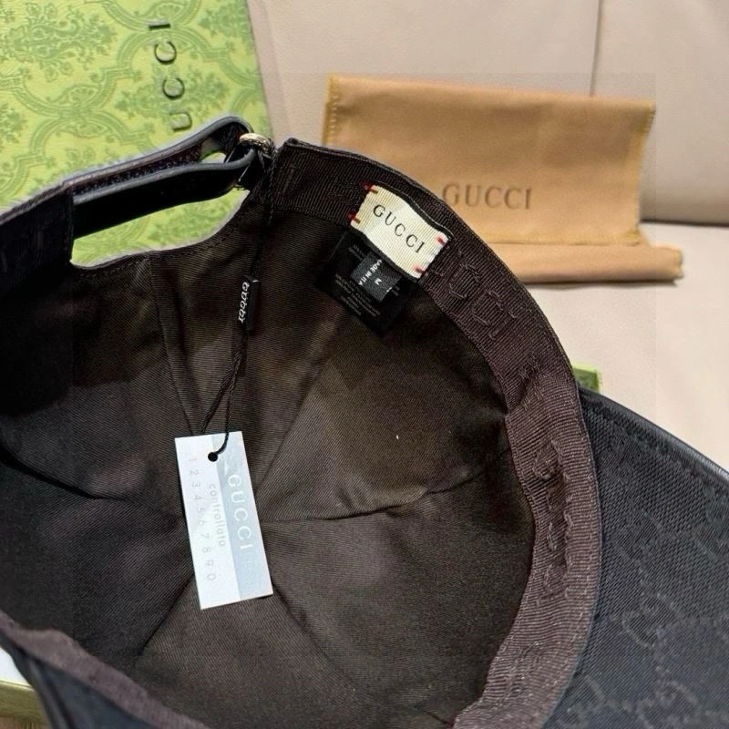 Compact Gucci Caps 261280