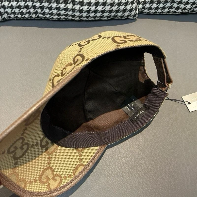 Sleek Gucci Caps 261243