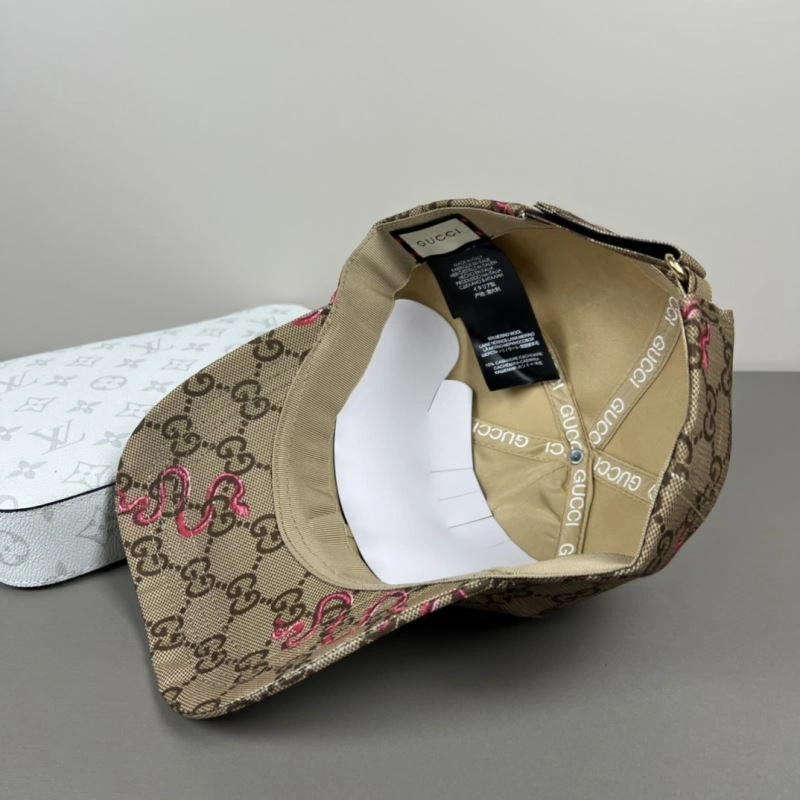 Neat Gucci Caps 258898