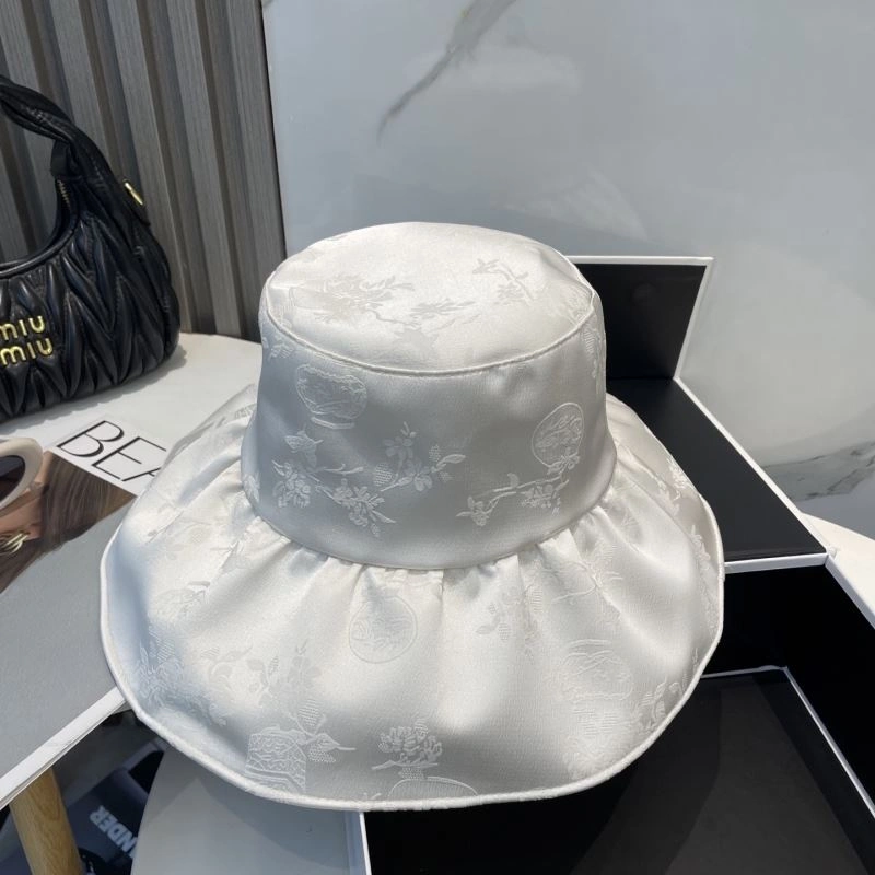 Resilient Gucci Caps 258843