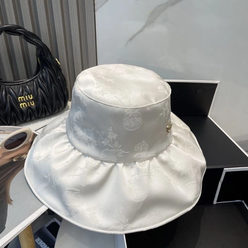 Resilient Gucci Caps 258843