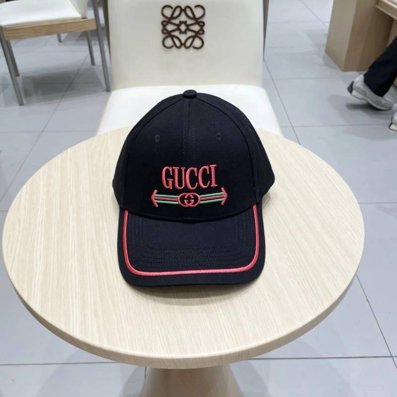 Gucci Caps EyeCatching 258772