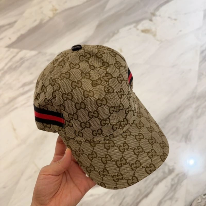 Packable Gucci Caps 258741