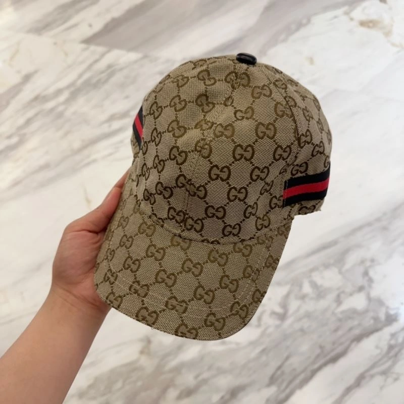 Packable Gucci Caps 258741