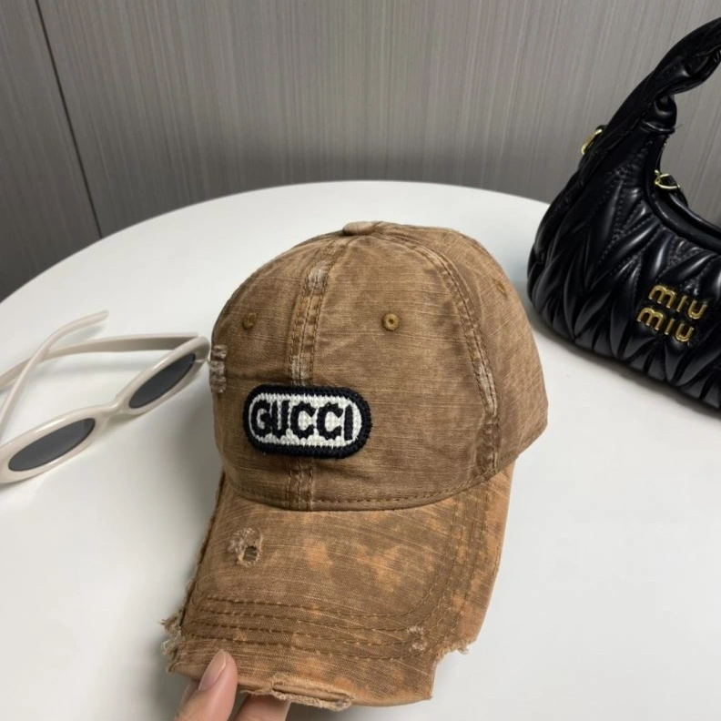 Compact Gucci Caps 258732