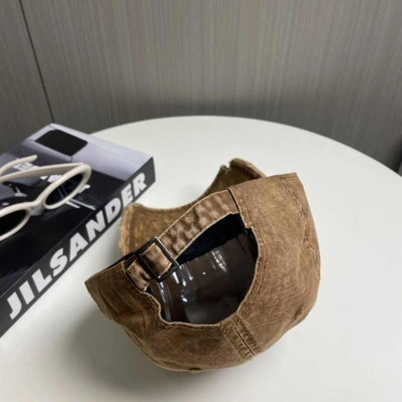 Compact Gucci Caps 258732