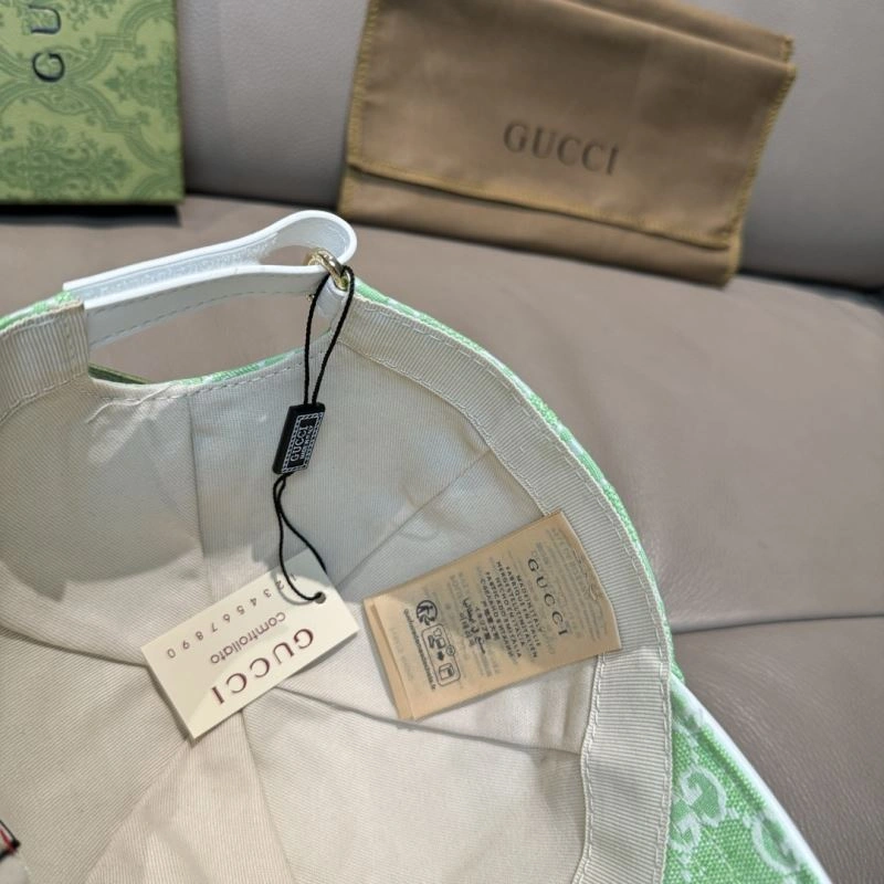 Gucci Caps Vibrant 258729