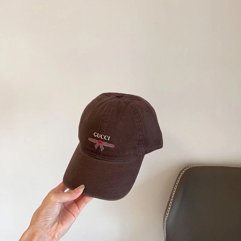 Gucci Caps ModernLook 258709