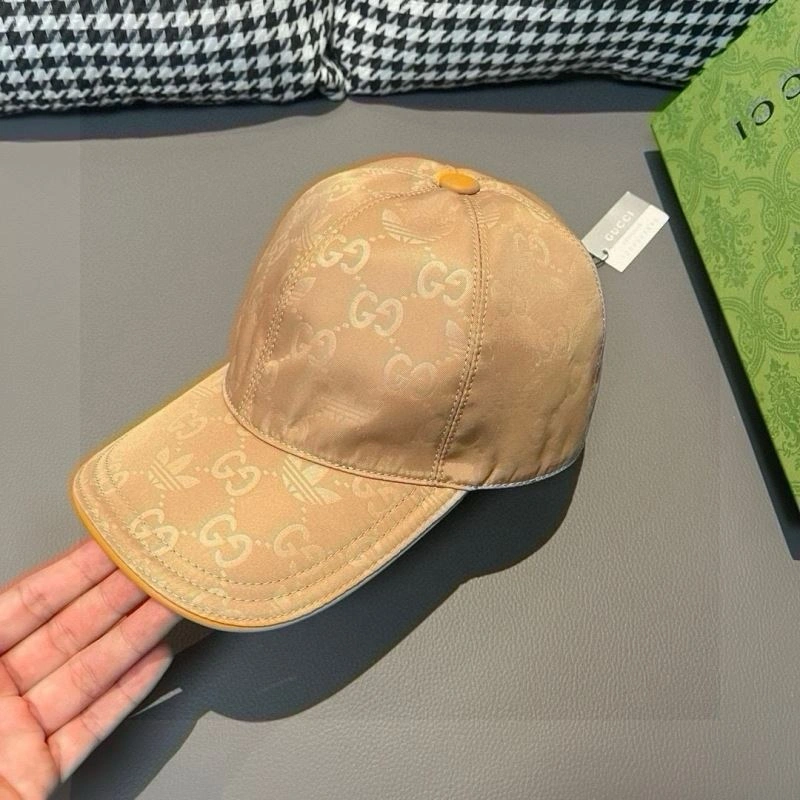 EyeCatching Gucci Caps 258690