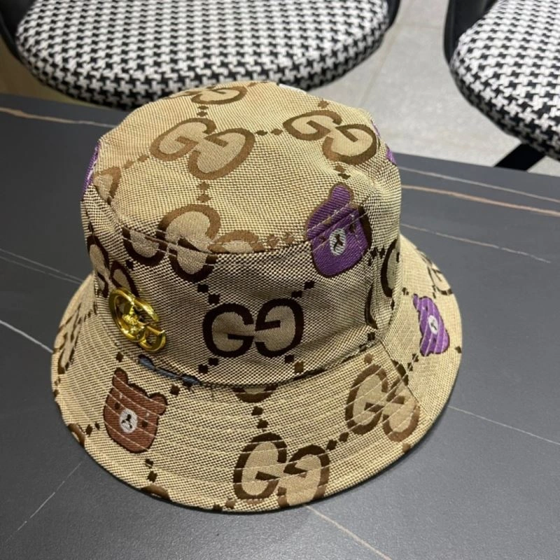 Compact Gucci Caps 258671