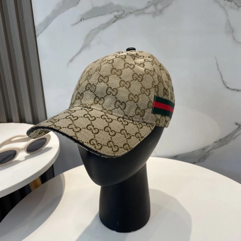 Seasonal Gucci Caps 258611
