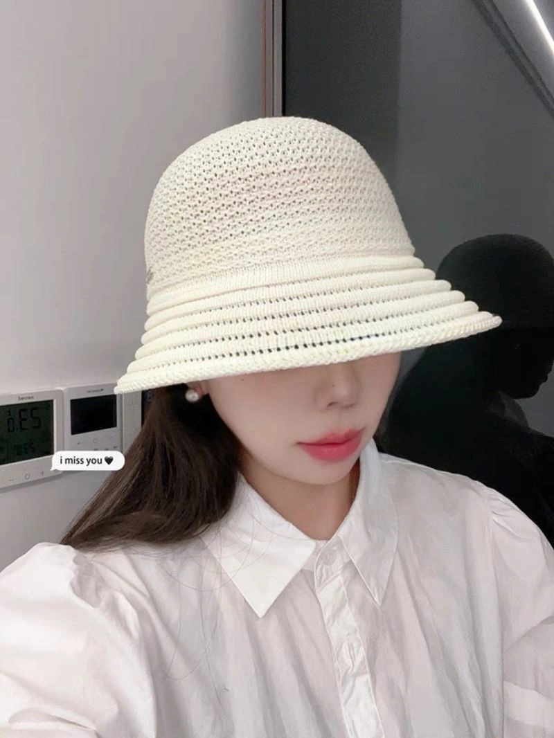 Versatile Gucci Caps 258635