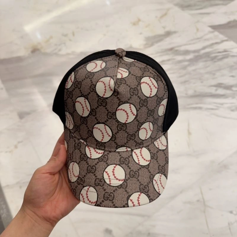 Bright Gucci Caps 258624