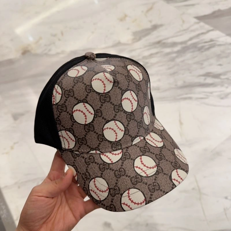 Bright Gucci Caps 258624