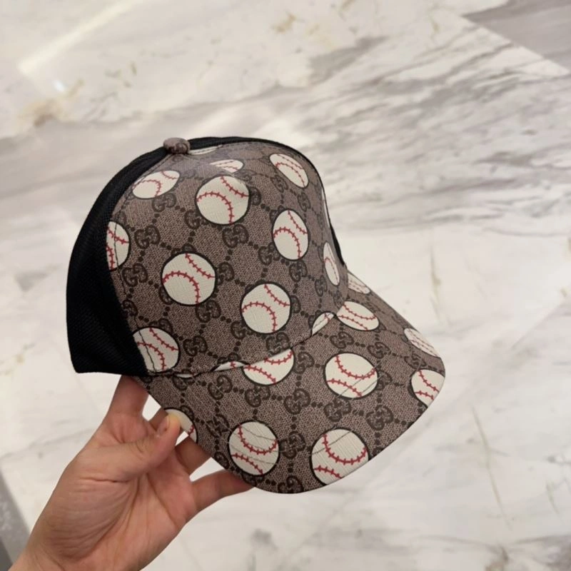 Bright Gucci Caps 258624