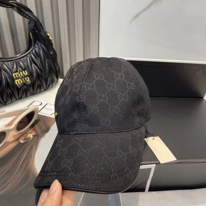 Gucci Caps Chic 258545