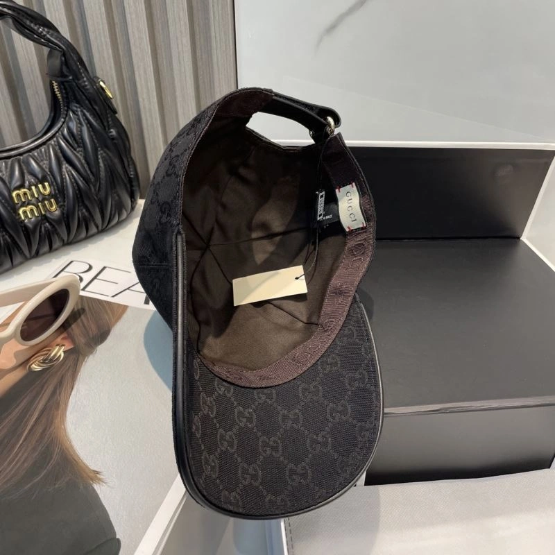Gucci Caps Chic 258545