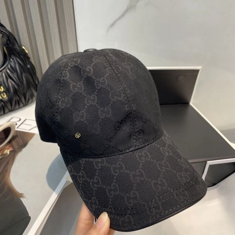 Gucci Caps Chic 258545