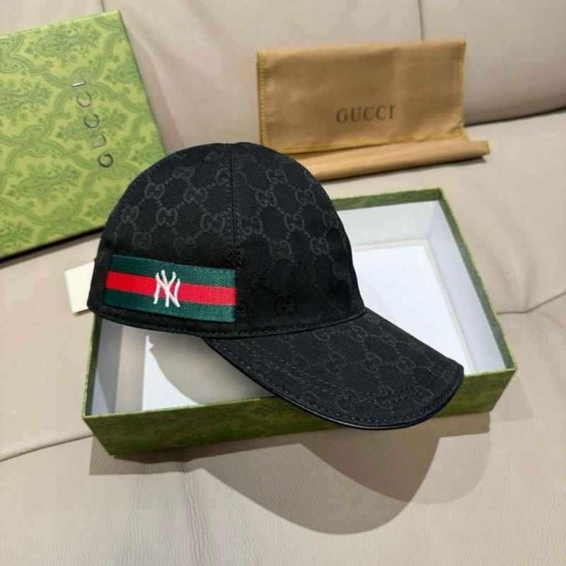 Gucci Caps Elegant 258520