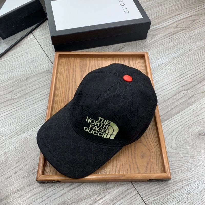 Fashionable Gucci Caps 262083