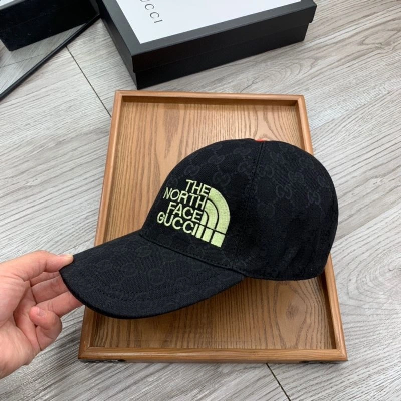 Fashionable Gucci Caps 262083