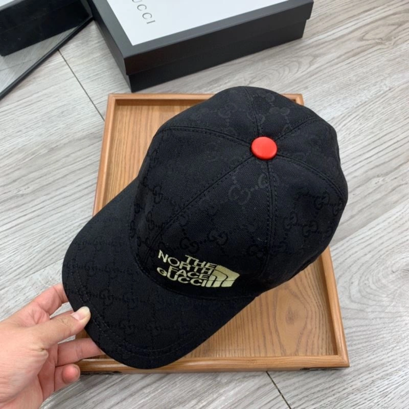 Fashionable Gucci Caps 262083