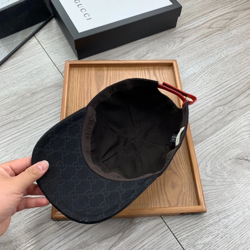 Fashionable Gucci Caps 262083