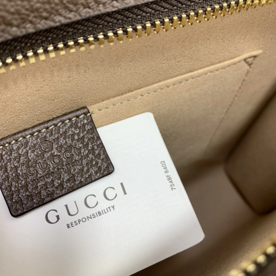 HighPerformance Gucci Clutch Bags 67464