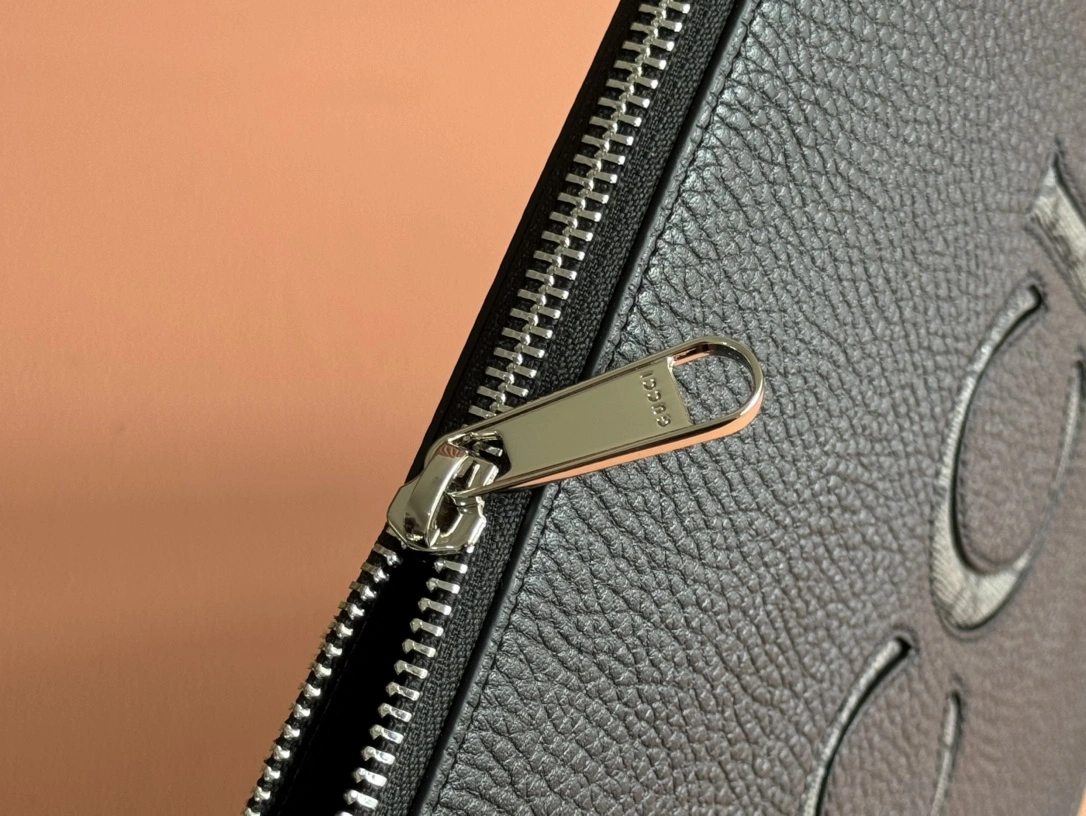 Gucci Clutch Bags WeatherProof 72476