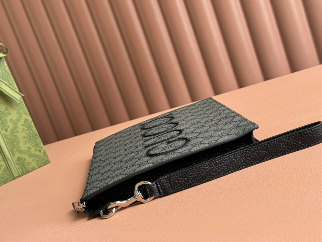 Snug Gucci Clutch Bags 72513
