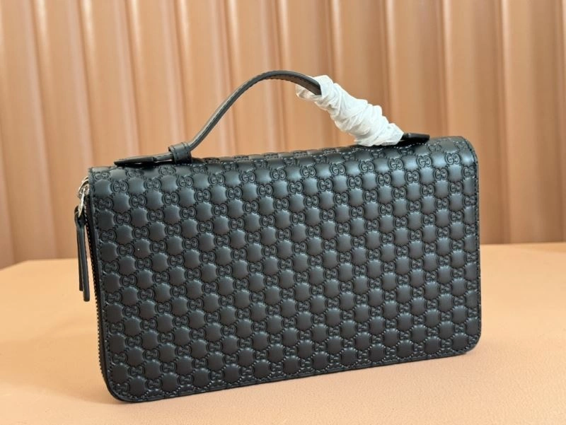 Gucci Clutch Bags FashionForward 64877